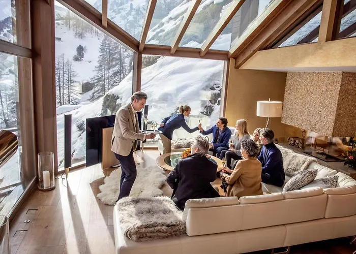 Chalet Peak - Your Own Private Luxury - Includes Professional Staff And Catering - Voted World's *