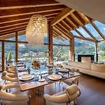 Chalet Peak - Your Own Private Luxury - Includes Professional Staff And Catering - Voted World's