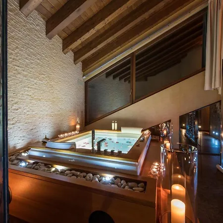 Chalet Peak - Your Own Private Luxury - Includes Professional Staff And Catering - Voted World's